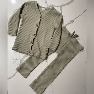 Jamie Kay rain dance set